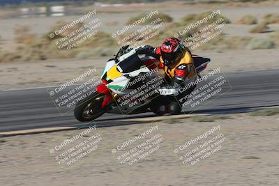 media/Sep-20-2025-Race Pace (Sat) [[d4e1b33f4d]]/Non Verified/Turn 4 Inside (8am)/